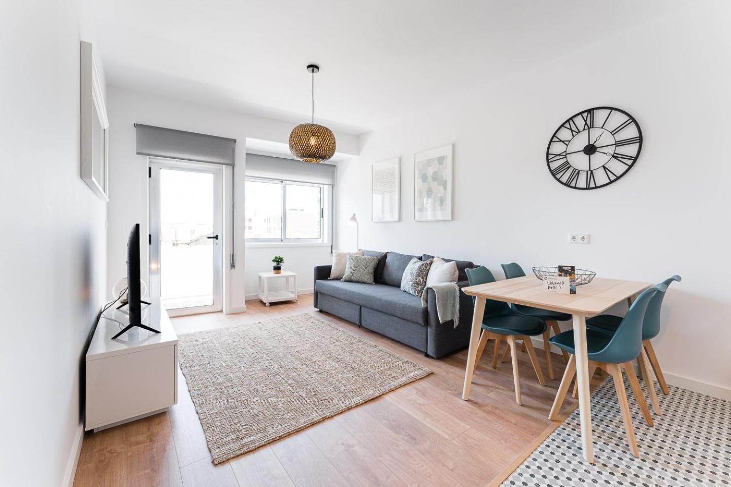 Guestready - City Retreat With A Balcony Porto Eksteriør billede