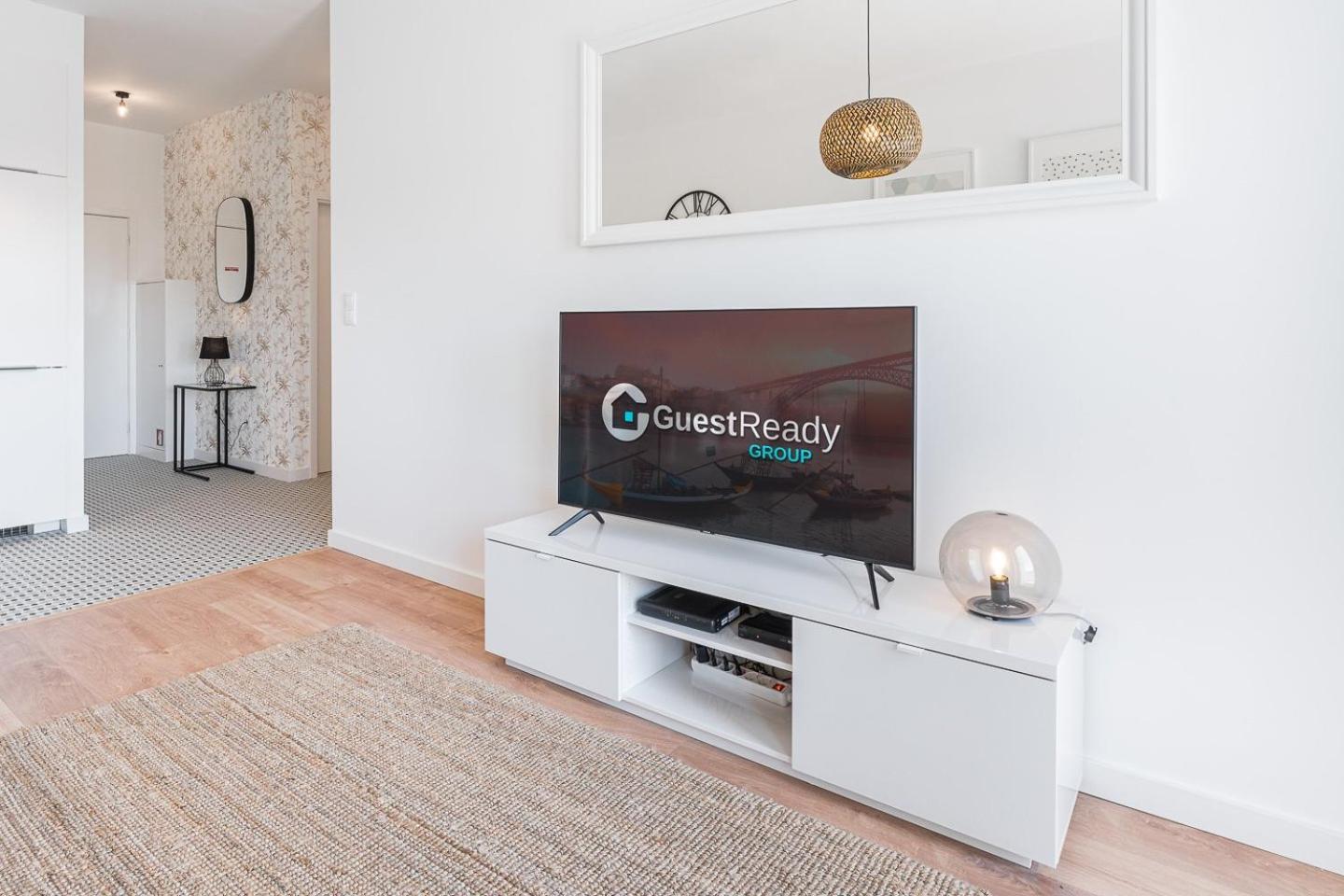 Guestready - City Retreat With A Balcony Porto Eksteriør billede