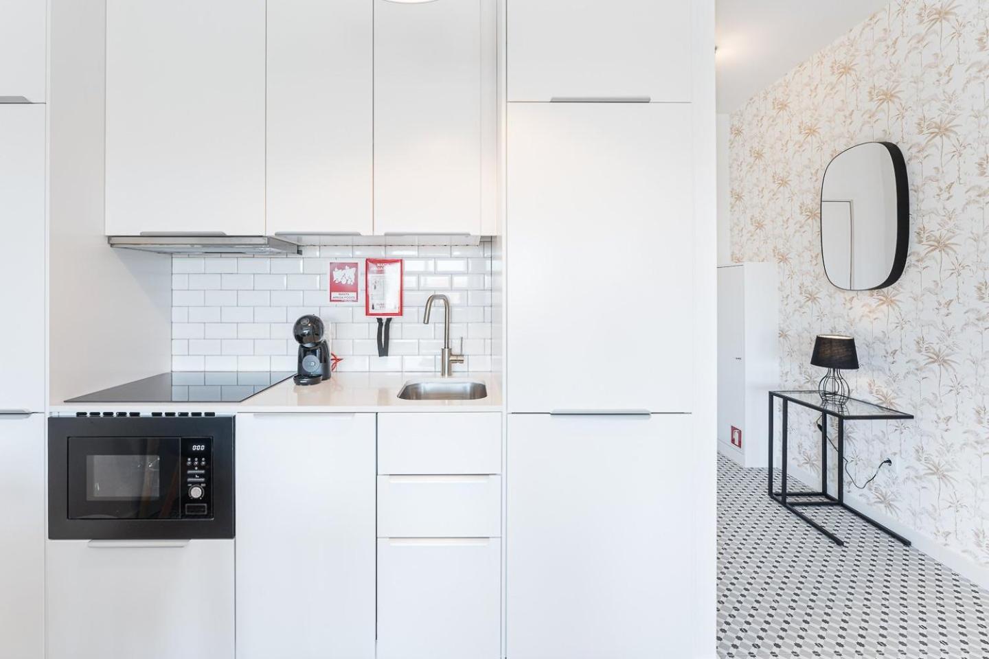 Guestready - City Retreat With A Balcony Porto Eksteriør billede